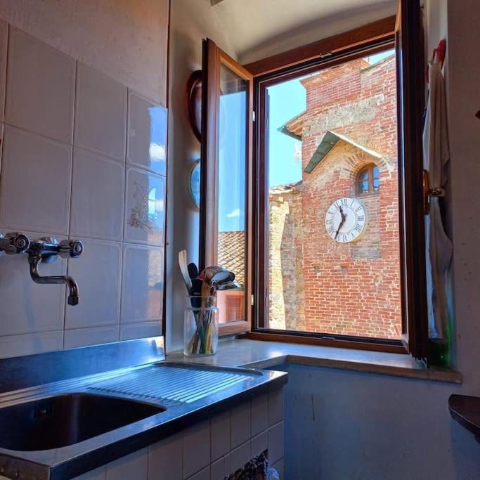 La Casa Del Gallo Radicondoli ภายนอก รูปภาพ